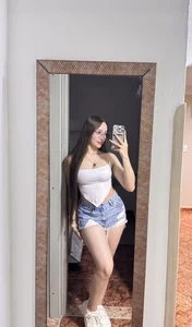 Ruby-conner2 Public Pic 5