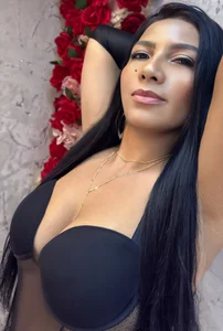 EmmaPrince Public Foto 3