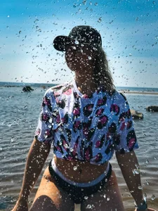 MilaBott Public Poză 3