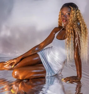 bonieklent SKIN AND BEATS ❤ (VALENTINE'S DAY) 💌 Pic 3