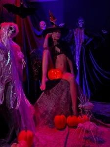 EmmaDuque HALLOWEEN 2025 Pic