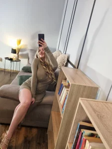 ElyssaVibe Just Me Poză 3