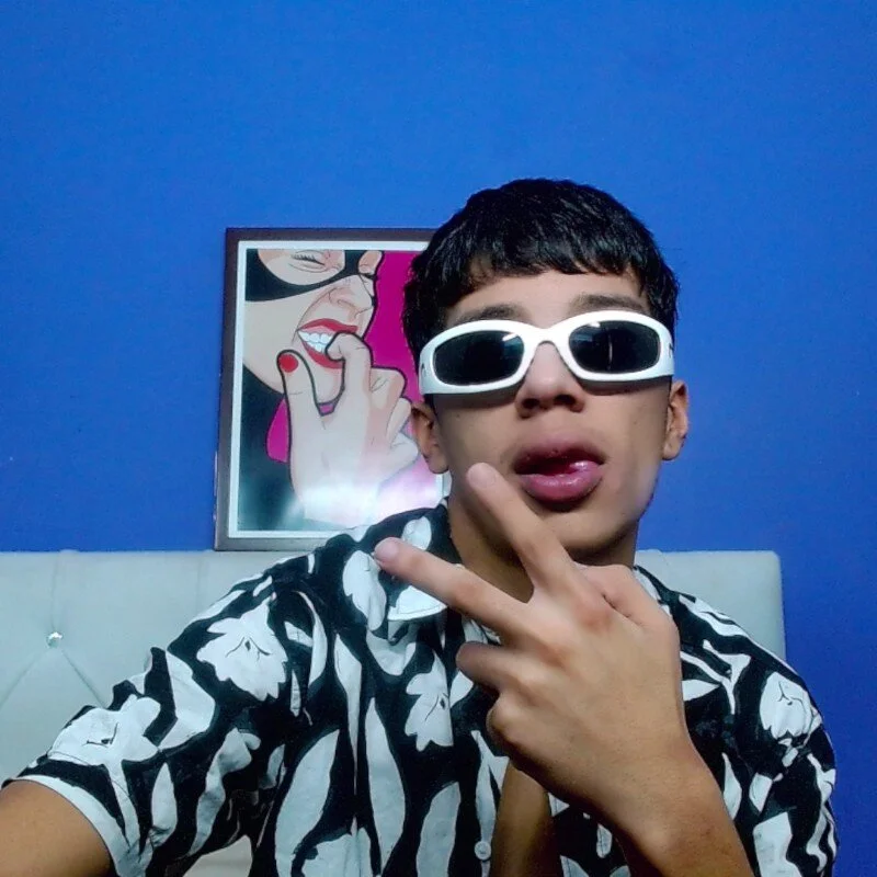 jl_brayan12 님의 트렌드 중인 사진  6803개