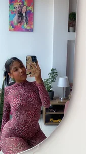 ElectraaJoness 🐆💗  4টি ছবি