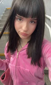 Public de KrystleAmela  4 Imagens