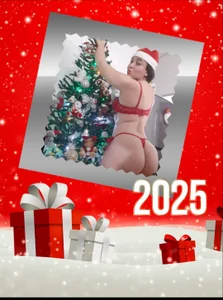 lindsay-roseeの"For Your Eyes Only"の 2枚の写真