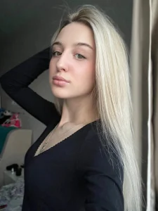 MarieEdwards Public Pic