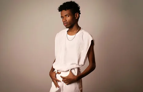 AllexJacob white รูป  3