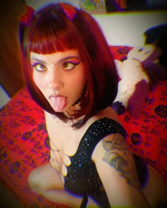 Divinejewel69Public图片 5