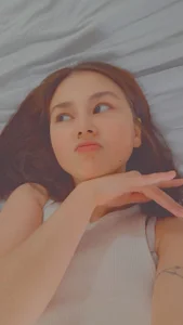 CwenEliot Hot outside and inside Pic 3