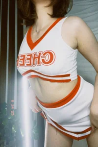 nikapika_ cheerleader👀 Pic 3