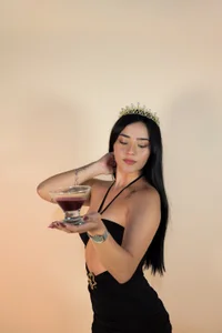 Veronica_isaza__ ✨My 21st birthday with you all—thank you!✨ Pic 4