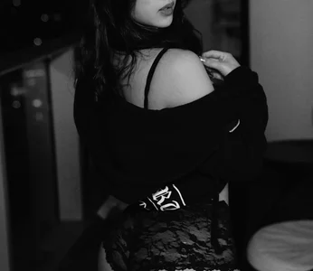 Public de Cute_Nepali0  2 photos