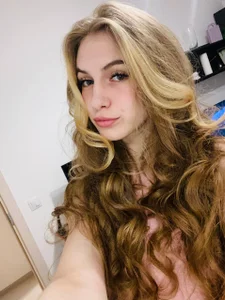 Lost_But_Pretty Public Pic 5