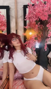 CleoDemon kullanıcısının hot and horny girl🍆 albümü -  4 fotoğraf