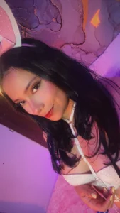 isabellagiirl Sexy in white Pic