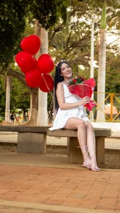 Antonella_cutee: valentine photos ( 4 фото)