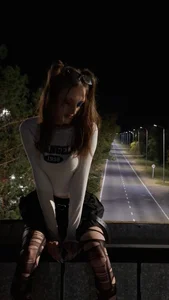 deletemelater After Dark 🌙 Poză 3