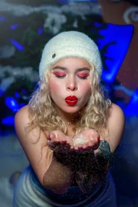 HaelycuteのAre you ready to spend Christmas together?の枚の写真