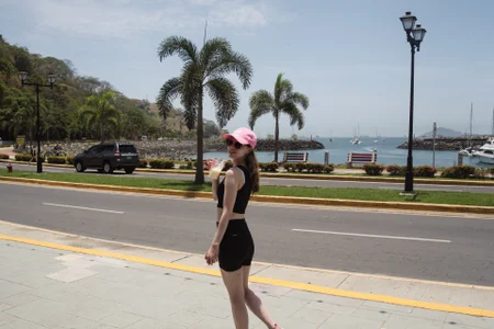 ambeerwood1 panama city Pic 3