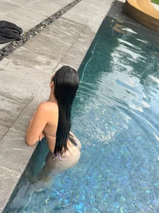 kate_morgann a purple bikini Immagine  8