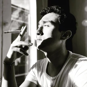 ValentinoVega3 Public Pic 2