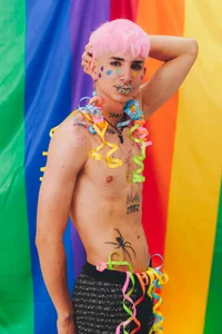 SebasFallon PRIDE 2023 Hình 3