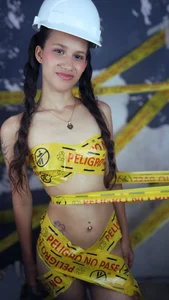 sexy builder de EmmaPetty  7 photos