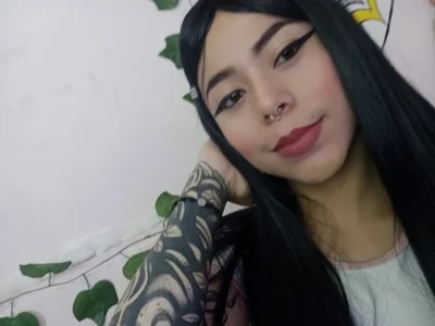 sarawiliamx 🤫🖤 Pic