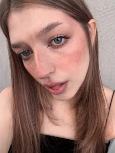 AliceRandewu qq slika 3