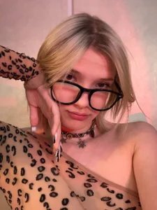 Carolini_i leoblonde💖 Foto