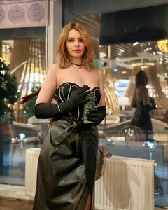 Day-off kullanıcısının 💕 albümü -  2 fotoğraf