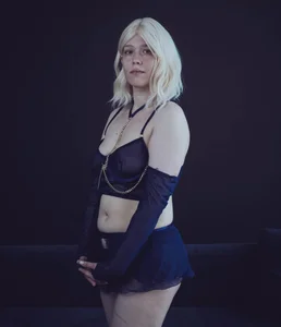 LorettaBlanch experiment) Pic