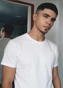 Leo-owen Public slika 4