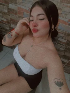 brenda-hot21 Public slika 4