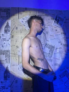 DamianStonee Breaking news: SOMETHING HAPPENED! 🧨 Immagine  4