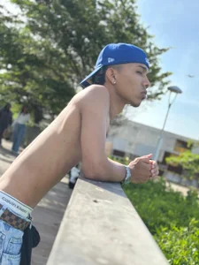 Mrbravo_25 Public Pic