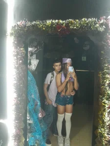 BEAUTIFUL_TWINK_COUPLE Public Foto 2