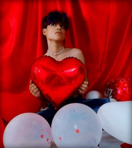 spicy_adonhis 💖 Between hearts and balloons, a hug full of love. 💖 รูป  2