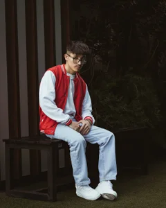 tim__fox Touch the sky Pic 2