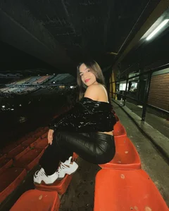 Sammy_pink casual photos Pic 4