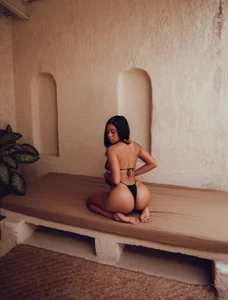 Alejandra_Vives Public صورة واحدة|Alejandra_Vives Public صورتان|Alejandra_Vives Public  5 صور|Alejandra_Vives Public  5 صورة