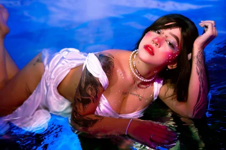 Liz_rogers_x lovely mermaid Immagine  2