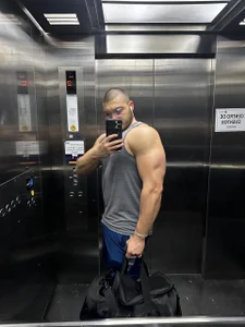 Darius_Wolfe Public Pic 2