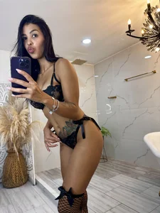 Valerie-S Lingerie Foto