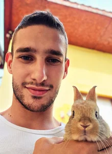 Zdjęcia Zeefy Public:  4