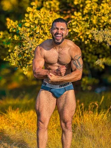 vincentjaxon Strong body🥵 รูป 