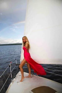 AlicLesli яхта Pic