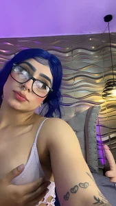 Andreita_Jones Like if you think I look pretty Pic 4