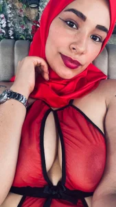 ShanaJamil Ready to drive you crazy for a while? 👀 사진